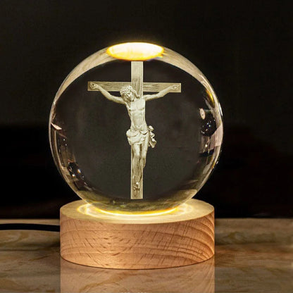 Lámpara 3D Jesús en la Cruz: Siente la presencia de Jesús. Perfecta para oración y conexión espiritual.